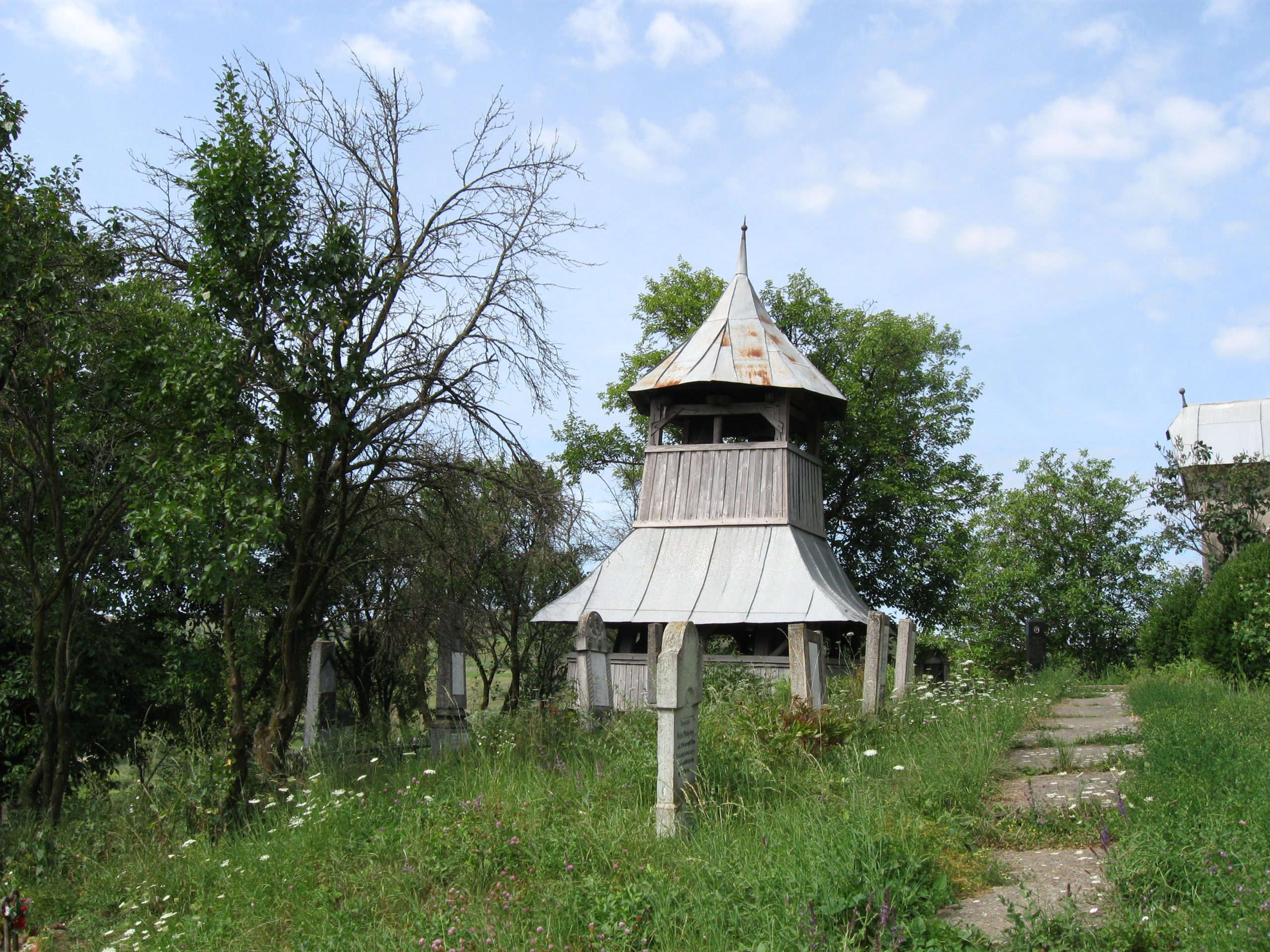 Biserica reformată Strugureni (7)