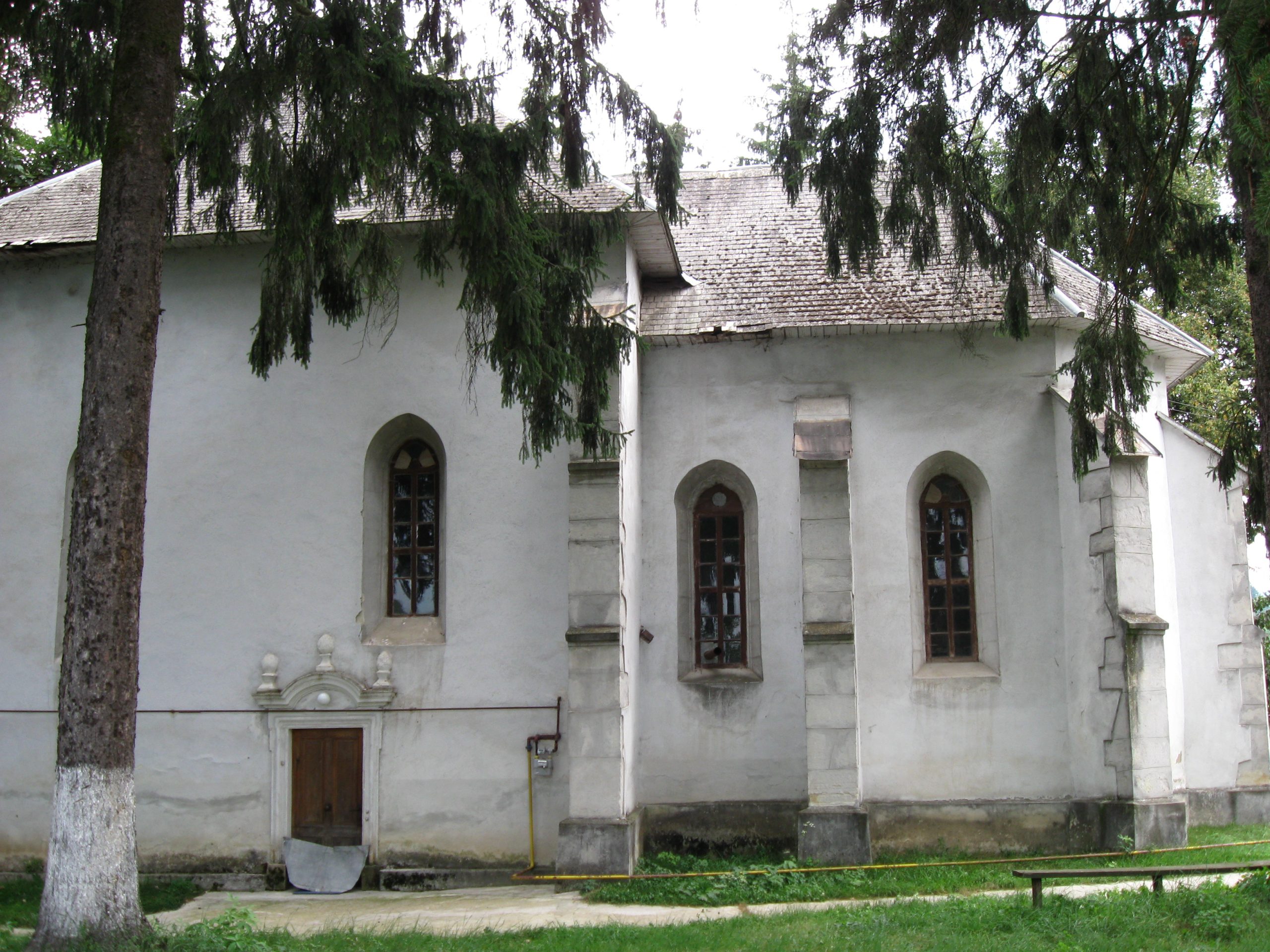 Biserica Nușeni (3)