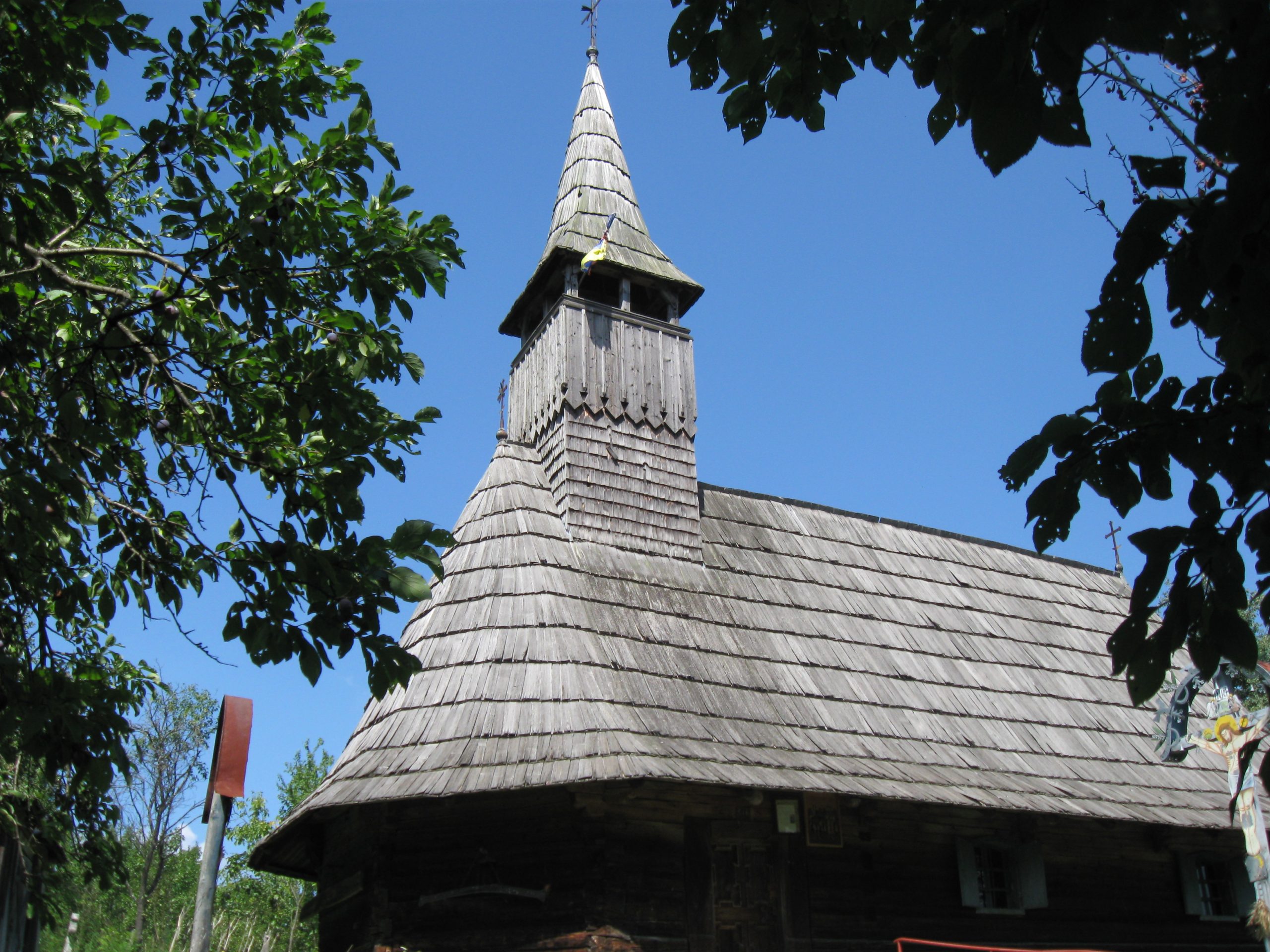 Biserica de lemn Sălcuța (1)